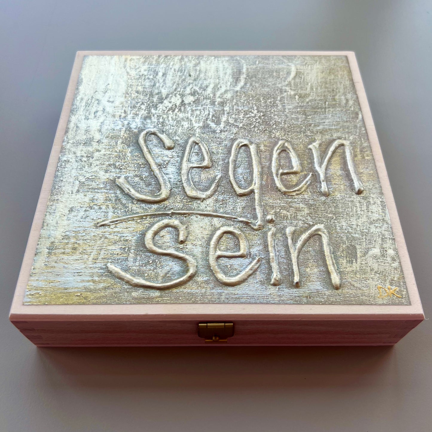 KULT Kiste Segen sein Original handbemalt Holzkiste Danja Kulterer Unikat Schoko Trüffel Pralinen Geschenke Sammlerstück Kunst online kaufen silber gold